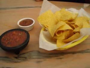 pic of chips and salsa
